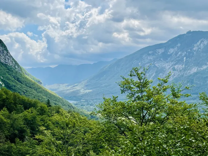 Detajl notranjosti Koče pri Rdeči Bukvi (fotografija 37)
